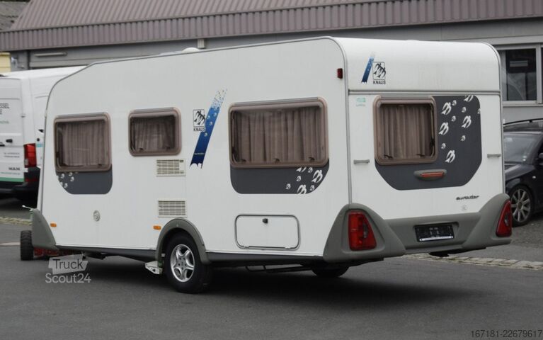 Karavan KNAUS Eurostar 450 mit Mover und Vorzelt