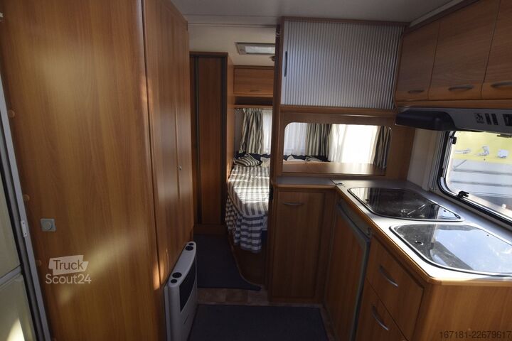 Karavan KNAUS Eurostar 450 mit Mover und Vorzelt