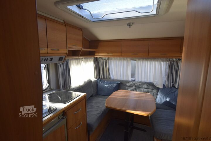 Karavan KNAUS Eurostar 450 mit Mover und Vorzelt