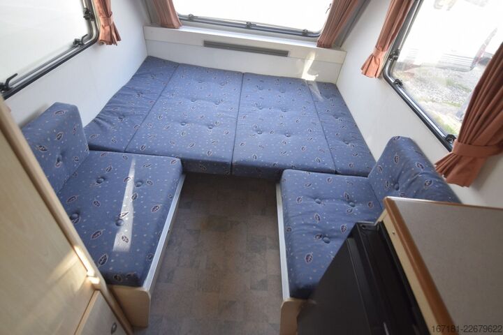Karavan KIP Kompakt Special 37EK  mit Vorzelt