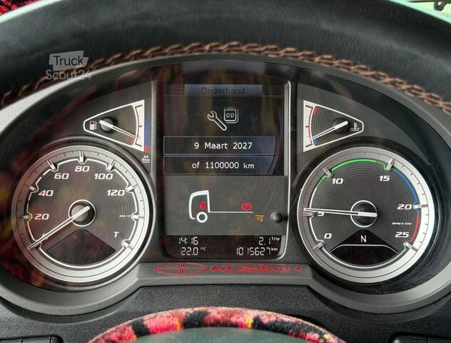 Standardní tahač DAF XF 480 FTG SSC 6X2 TWINSTEER SPECIAL INTERIOR SP