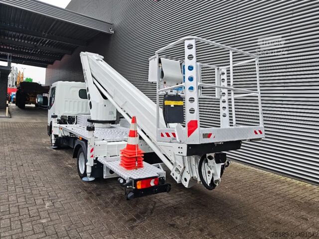 Πλατφόρμα ανύψωσης Nissan Cabstar 35.12 NT400 Ruthmann TB 270.2