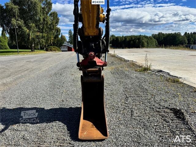 ερπυστριοφόρος εκσκαφέας Komatsu PC170LC-11 Excavator with Rototilt, 3 Buckets and