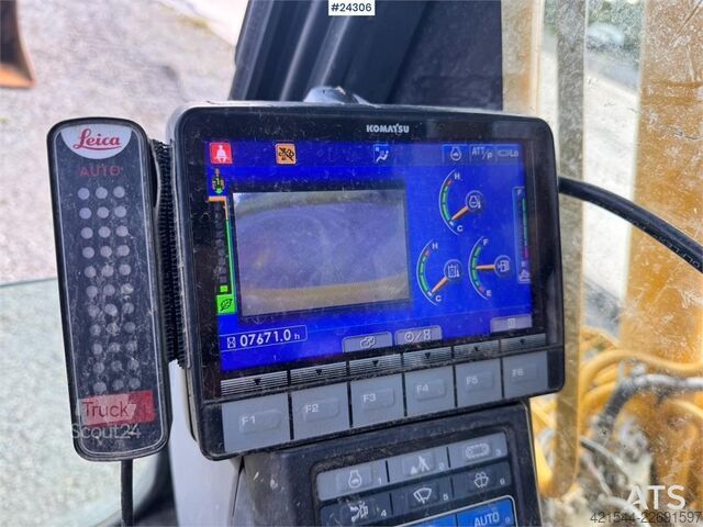 Pelle sur chenilles Komatsu PC170LC-11 Excavator with Rototilt, 3 Buckets and