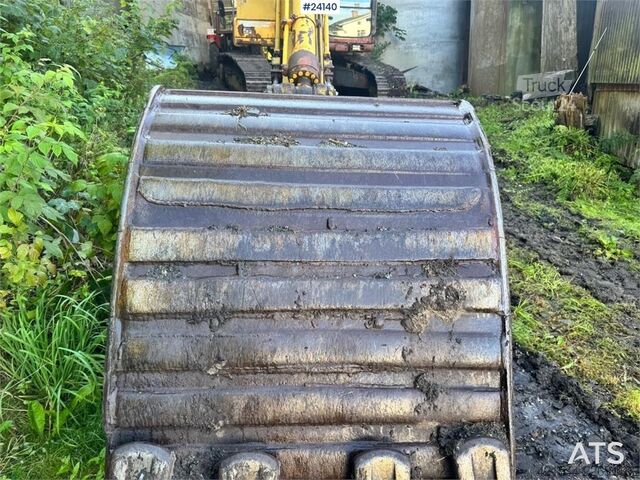 Raupenbagger Komatsu PC210LC-6K Excavator with Rototilt and 3 Buckets
