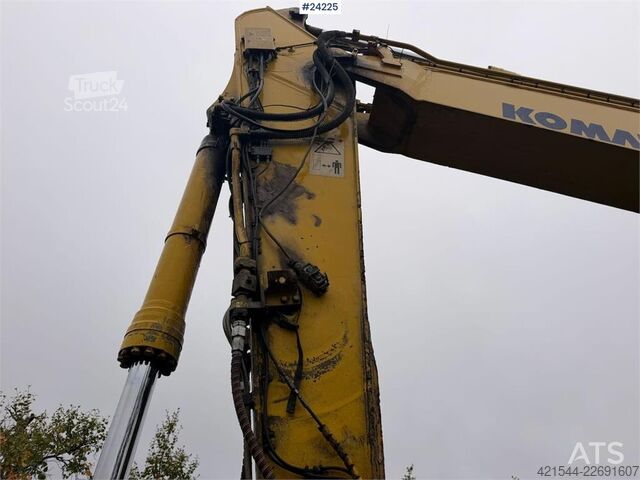 Raupenbagger Komatsu PC240LC-7K excavator w/ 2 buckets – prepared for m