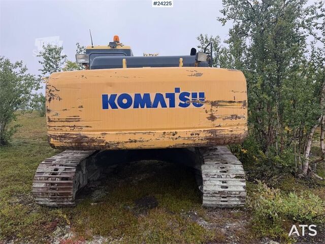 Pelle sur chenilles Komatsu PC240LC-7K excavator w/ 2 buckets – prepared for m