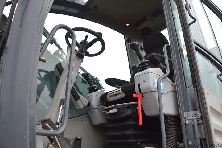 Pelle sur pneus Atlas 350MH