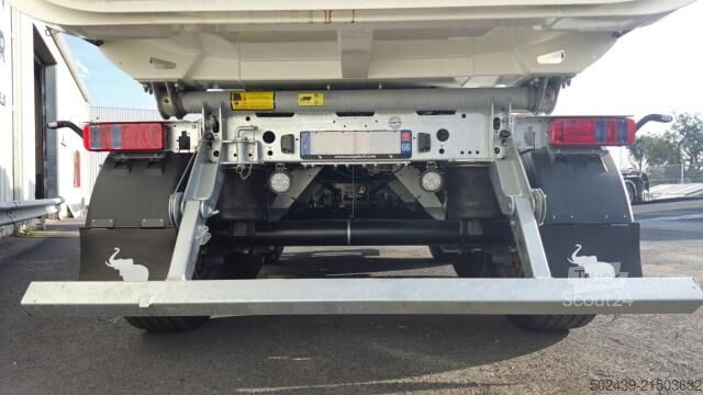 Tippsemi Schmitz Cargobull SKI24 (LOCATION / RENT)