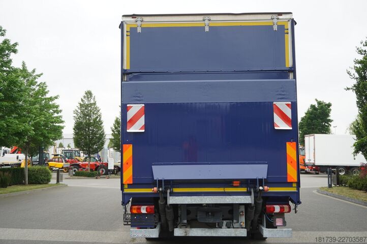 Curtainsider Mercedes-Benz Actros 1833 / Curtainsider 18 EPAL