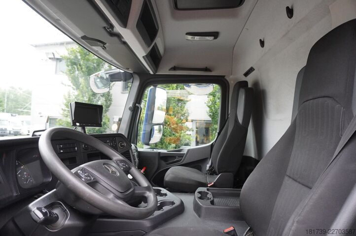 Curtainsider Mercedes-Benz Actros 1833 / Curtainsider 18 EPAL