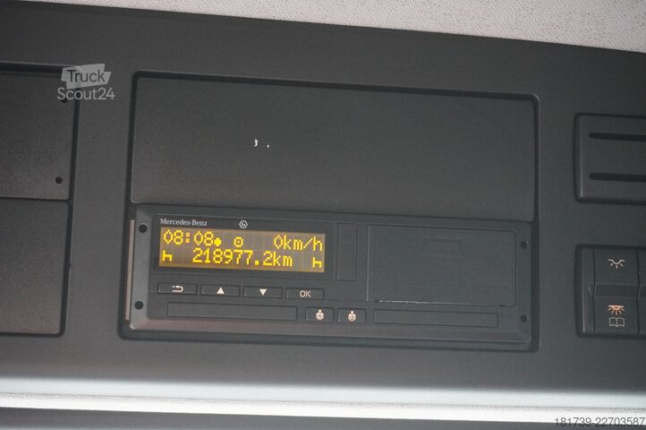 Curtainsider Mercedes-Benz Actros 1833 / Curtainsider 18 EPAL