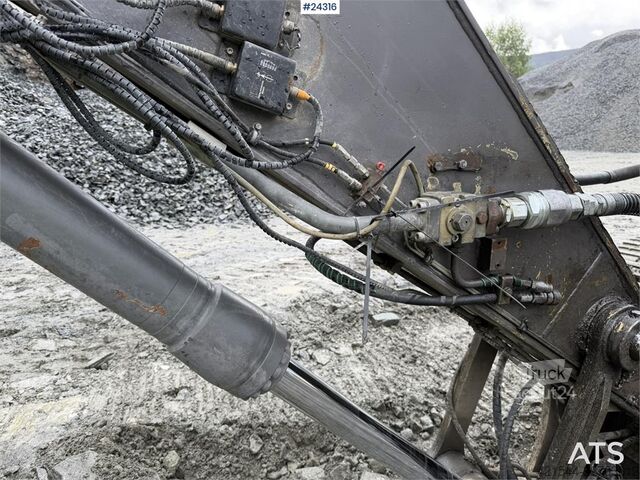 Crawler excavator Volvo EC240CL excavator with a tooth bucket