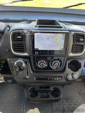 Wohnwagen/Wohnmobil Carado I 338