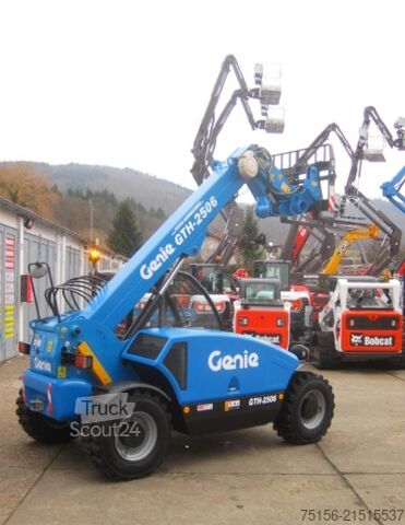 Caricatore telescopico Genie TEREX GTH 2506 II 4x4x4 6m/2.5t.
