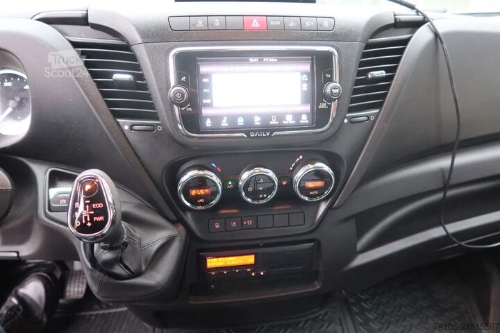 Kølet/frosset transport Iveco Daily 70 Daily 70 C 21 Hi-Matic Meat Hooks! Vle...