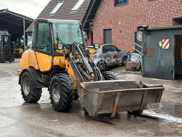 Chargeuse sur pneus VOLVO L25B-P Palettengabel&Schaufel