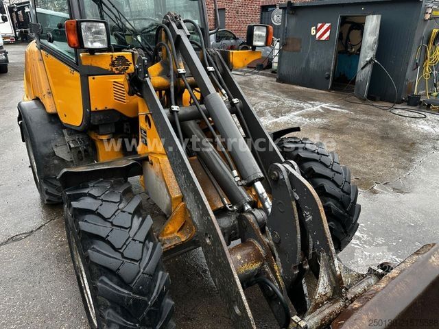 Chargeuse sur pneus VOLVO L25B-P Palettengabel&Schaufel