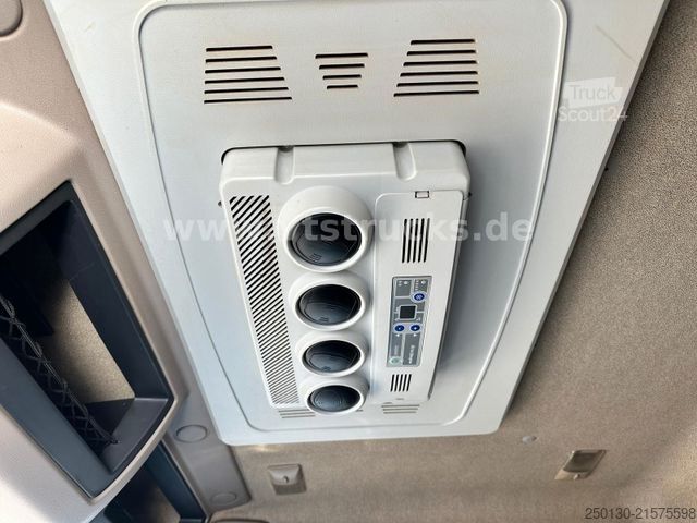 Camion frigorifique DAF LF 290 FA 4x2 BL  TKing Kühlkoffer BÄR Klima