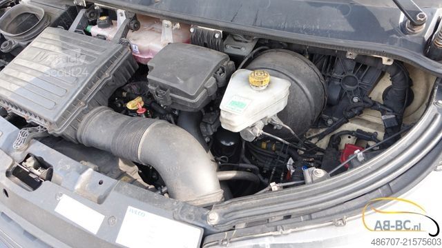 Autocar IVECO INDcar Wing EURO 6, 29 Sitze, neue Motor 64262km