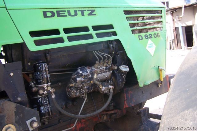 Tractor DEUTZ-FAHR S7006A-S