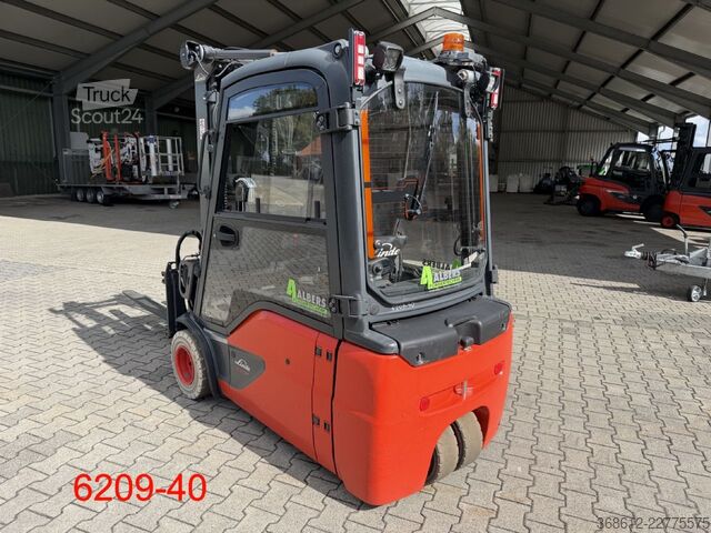 Priekšējās iekrāvēja autoiekrāvējs Linde E20L-02