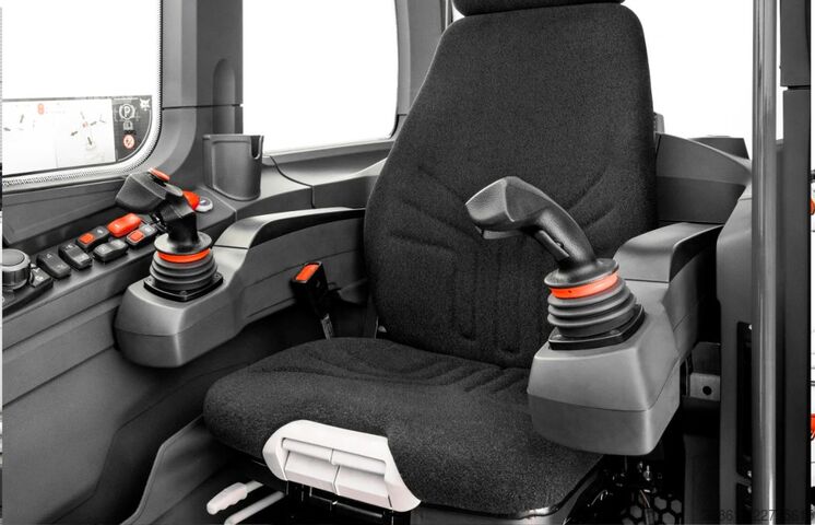Teleskopiskais iekrāvējs Bobcat TR 50.180 V R2
