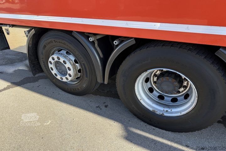 Kühlkoffer-LKW Mercedes-Benz Antos 2536 6x2