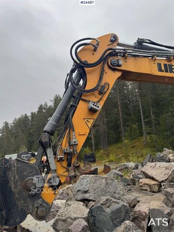 Beltegraver Liebherr R920 K LC Tracked Excavator – 2 Buckets, Tilt & Le
