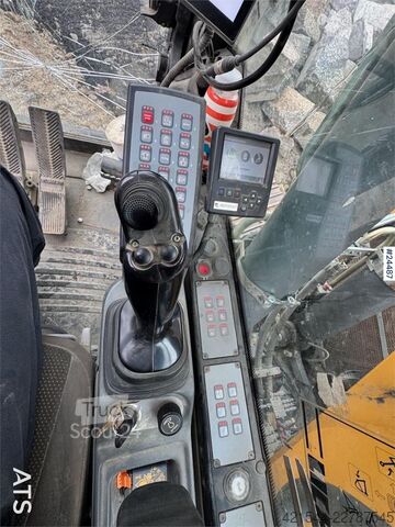 Beltegraver Liebherr R920 K LC Tracked Excavator – 2 Buckets, Tilt & Le