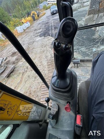Beltegraver Liebherr R920 K LC Tracked Excavator – 2 Buckets, Tilt & Le