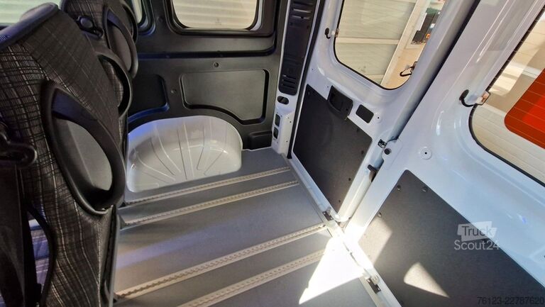 Minibus Opel Movano Mobility Airline Boden Rolli