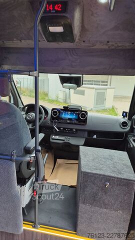 Minibus MERCEDES-BENZ 517 / 515 Frontniederflur mit  GSR 3 Systeme