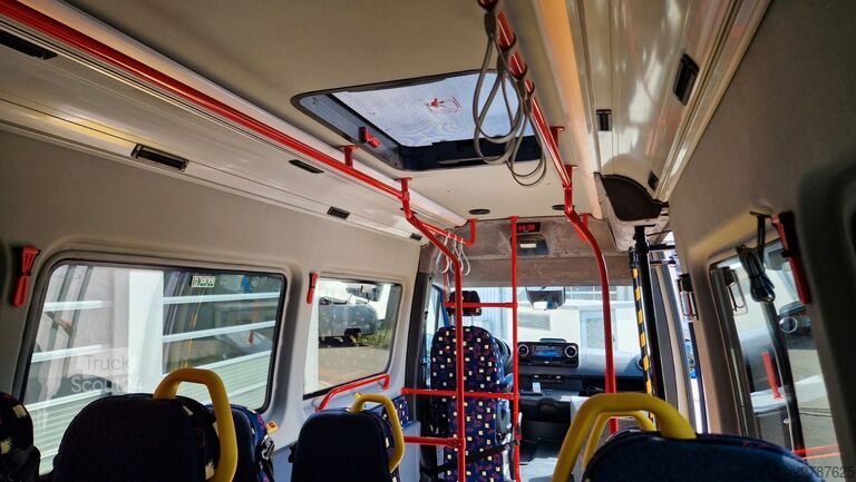 Minibus MERCEDES-BENZ 517 / 515 Frontniederflur mit  GSR 3 Systeme