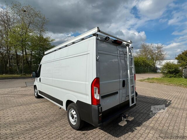 Slēgtais furgons FIAT Ducato Maxi 35 180 L4H2 *Automatik*