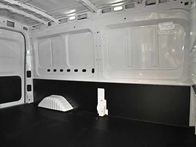 Kleinbus Maxus eDELIVER 9 KA L3H2 77 kW/h Neues Modell Klima