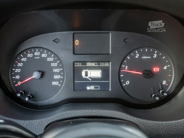 Furgoneta Mercedes-Benz Sprinter 315 CDI Kasten L2H1 AHK LED Kamera K