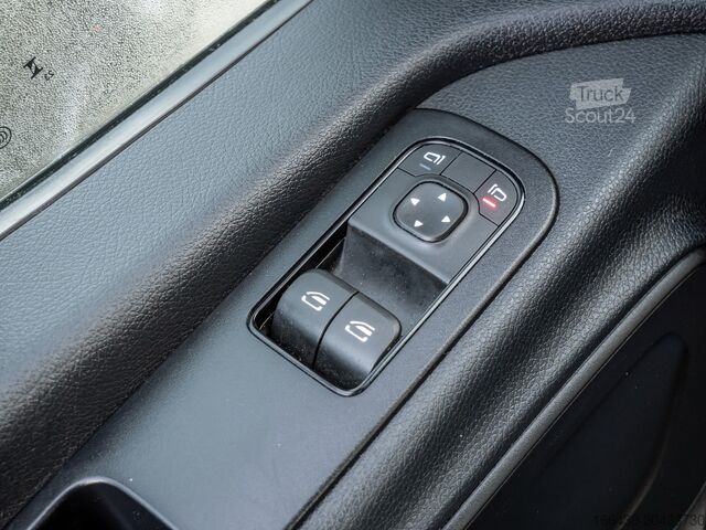 Furgoneta Mercedes-Benz Sprinter 315 CDI Kasten L2H1 AHK LED Kamera K