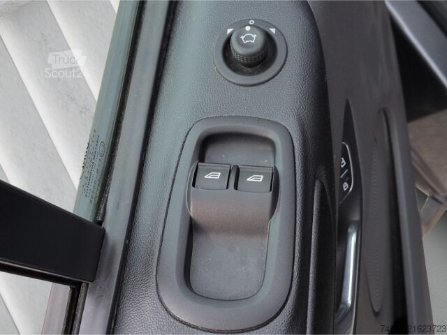 Panel van Ford Transit Custom Kasten L2H2 3,2t 2.0D*Tempo Klima