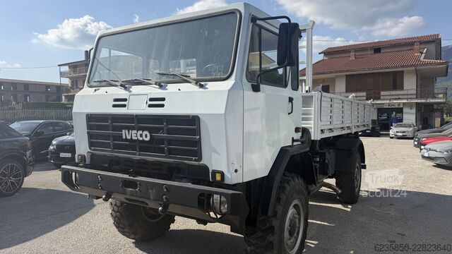 тристранен самосвален ван Iveco ACM 90 4X4