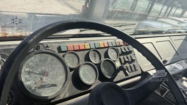 тристранен самосвален ван Iveco ACM 90 4X4