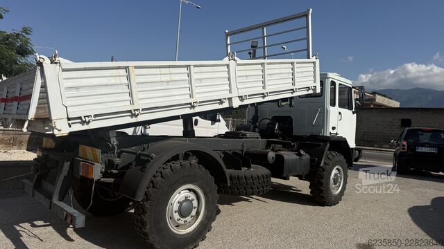 тристранен самосвален ван Iveco ACM 90 4X4