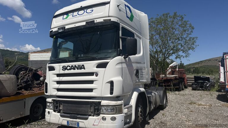 Standardní tahač SCANIA R 490 MOTORE ROTTO