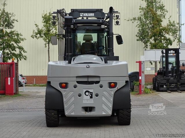 Empilhadeira frontal Kalmar DCG180-6