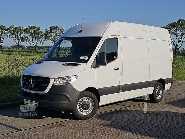 Magastetős kombi MERCEDES-BENZ SPRINTER 317 L2H2 RWD Automaat