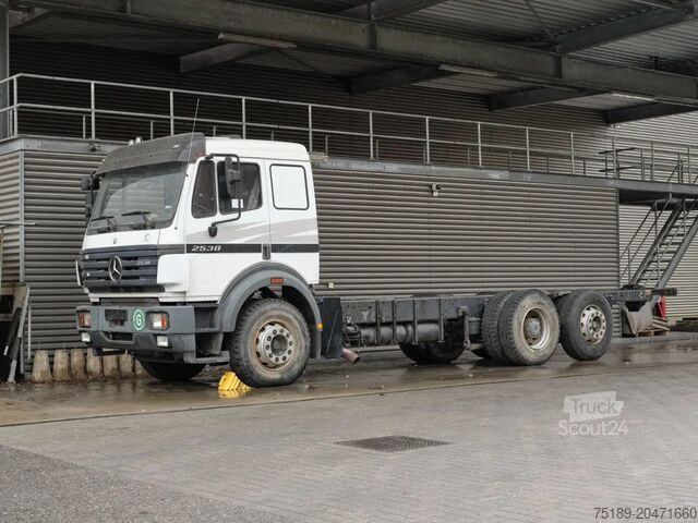 Mercedes-Benz SK 2538 V8 6x2 12.000 KM! Mercedes-Benz SK 2538 V8 6x2 12.000 KM!