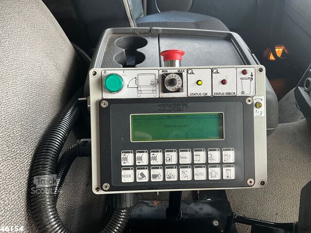 Jätteenkeräysauto Volvo FM 330 Euro 5 Translift zijlader Just 127.263 km!