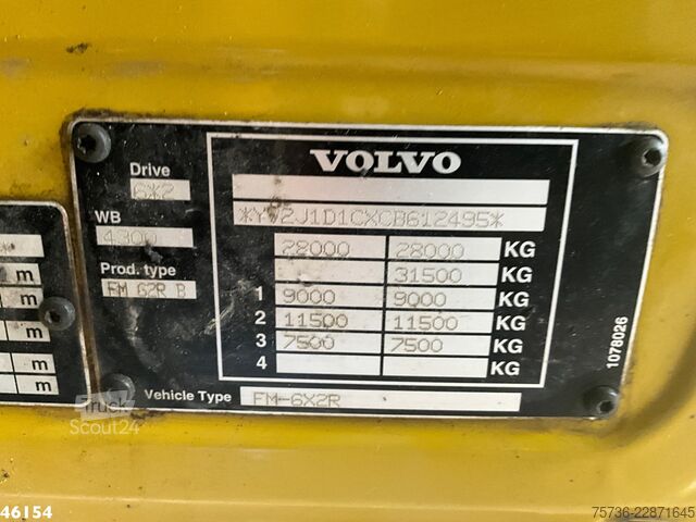 Jätteenkeräysauto Volvo FM 330 Euro 5 Translift zijlader Just 127.263 km!
