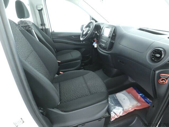 Kleinbus Mercedes-Benz Vito 114 TourerPro,lang,Automatik,8Sitze,Kamera