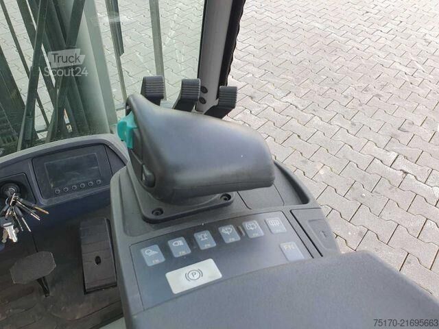 Gaffeltruck Jungheinrich EFG 215 / Triplex: 4.25m! / SS / nur 3.488h!